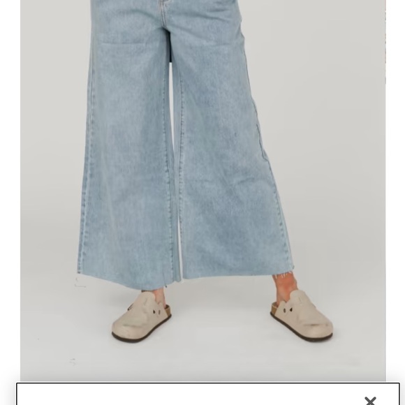 Wide Leg Jeans - Picture 4 of 6